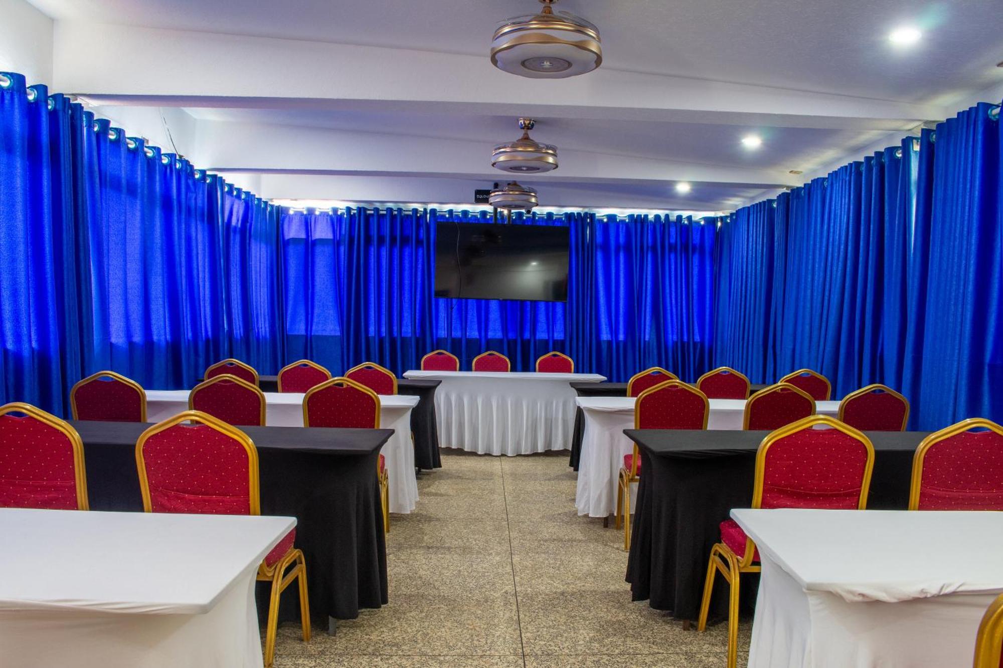 Equine Hotel Ruiru Luaran gambar